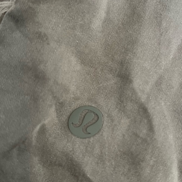 Lululemon shorts - Picture 3 of 5